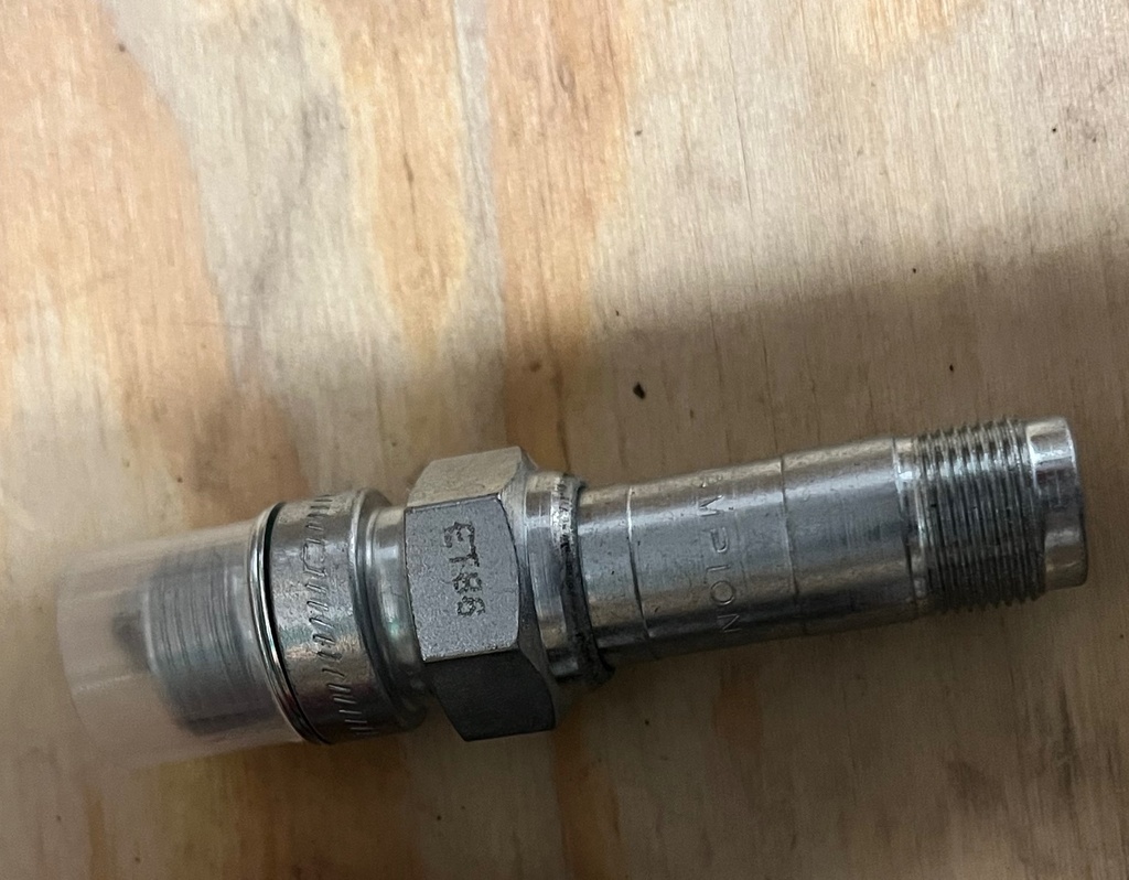 SOLAR SPARK PLUG  P/N:903316C1